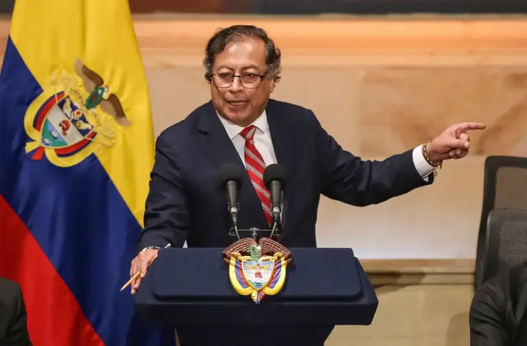 La deriva autoritaria de Gustavo Petro